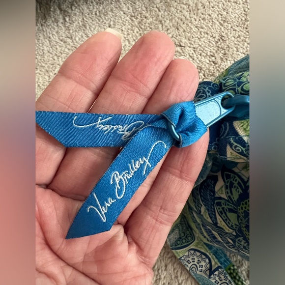 Vera Bradley Clare Crossbody‎ Bag in Doodle Daisy - Picture 14 of 14